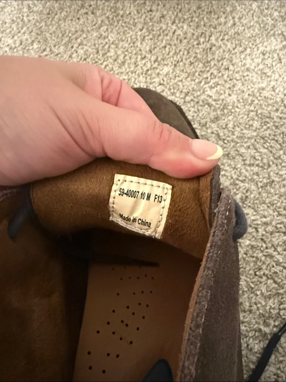 Johnston & Murphy Brown Suede Chukka Boots
